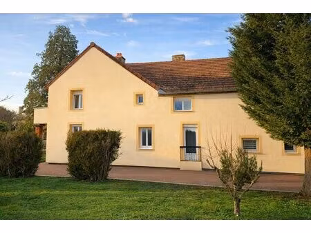 magnifique maison de 169 m² complètement rénové sur une parc