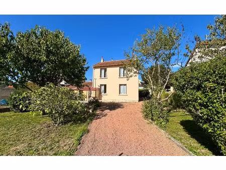 maison pouilly-sous-charlieu m² t-4 à vendre  107 000 €