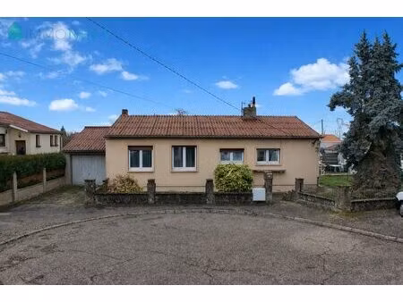 maison de plain-pied avec fort potentiel à sainte-marie-aux-ch?