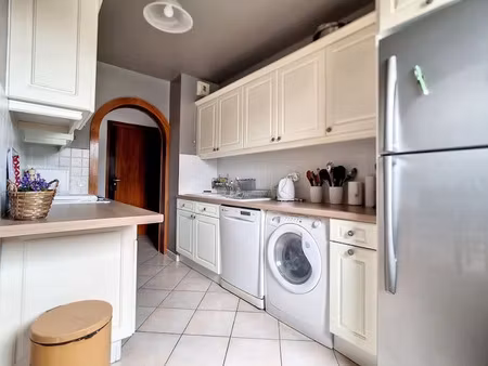 location appartement 3 pièces 64 m² à annemasse (74100)  1 630 €