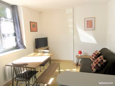 t1 bis meublé à l’année rez de chaussé