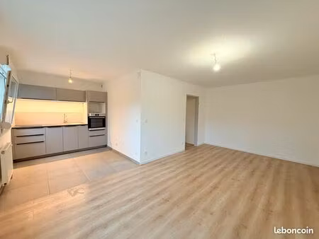 appartement t1 rez-de-chaussée avec garage