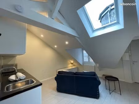 f2 meublé rénové - centre-ville d'avranches