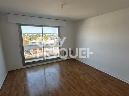 studio 1 pièce 26 m²