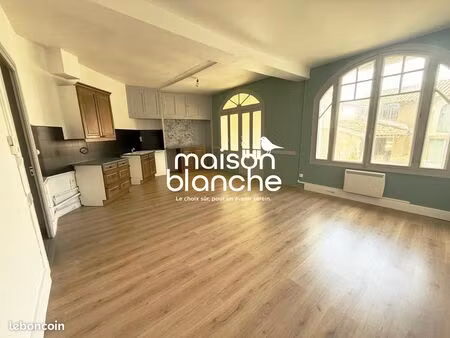 appartement 3 pièces 84 m²