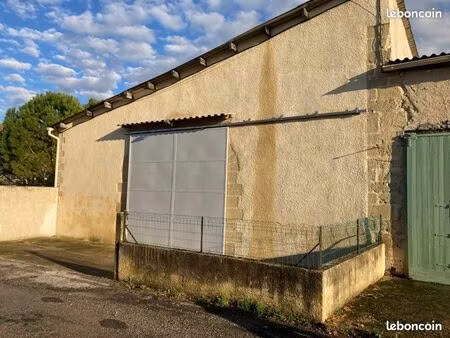 location entrepôt / hangar 280m2