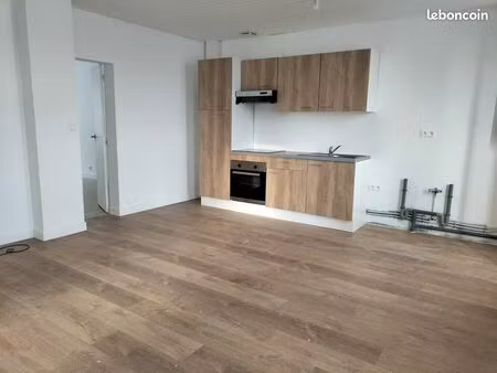 location maison ville