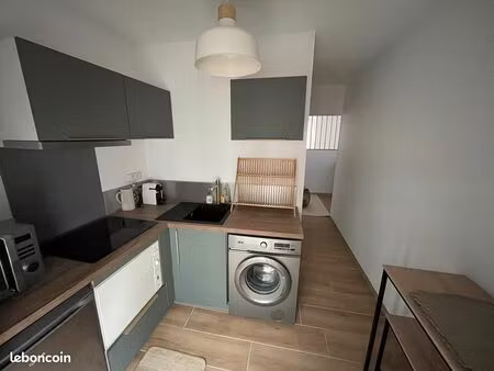 location appartement à l'année urrugne + garage + terrasse privative