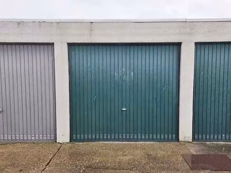 garagebox in woonwijk