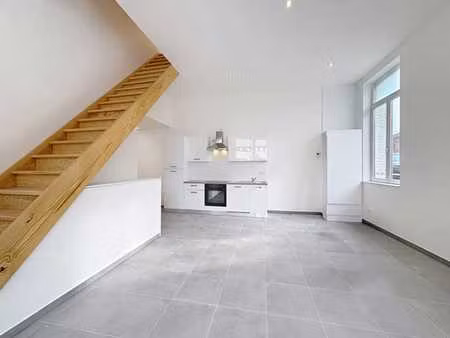 belle maison deux chambres en plein centre - ville ! libre l