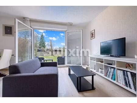 appartement duplex t2 de 41m2 avec terrasse/jardin et parking extérieur !