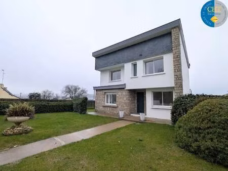 location maison à guer (56380) : à louer / 121m² guer