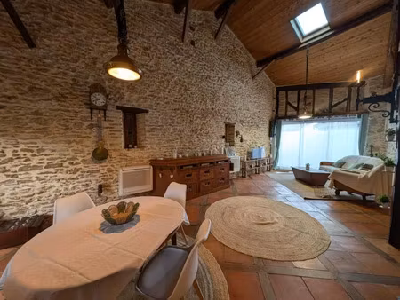 location maison 2 pièces à saint-selve (33650)  1 300 €