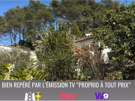 villa de 365m2 avec piscine sur un terrain 1228m2