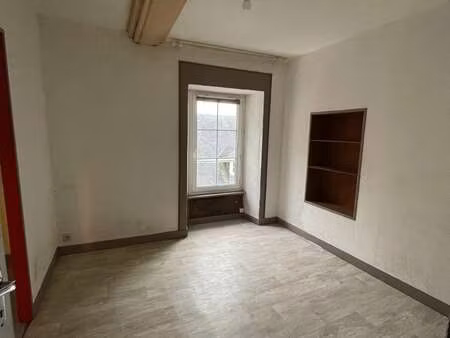 location appartement 2 pièces à coutances (50200) : à louer 2 pièces / 36m² coutances