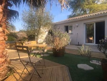 vente maison à vensac (33590) : à vendre / 170m² vensac