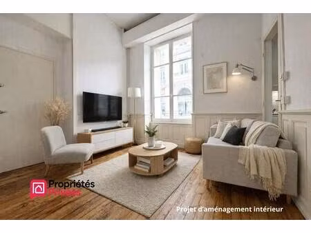 t2 à vendre de 40m² avec dépendance de 14m² à royat 63130