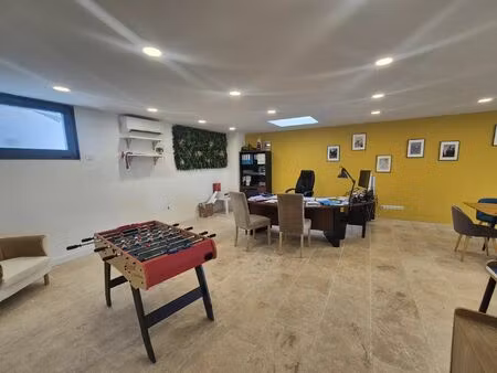 location appartement 4 pièces 105 m² à salernes (83690)