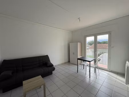 studio meublé à louer à l'année - secteur canet plage
