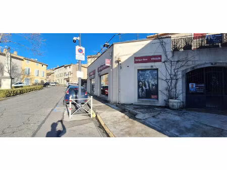 local commercial 90m²