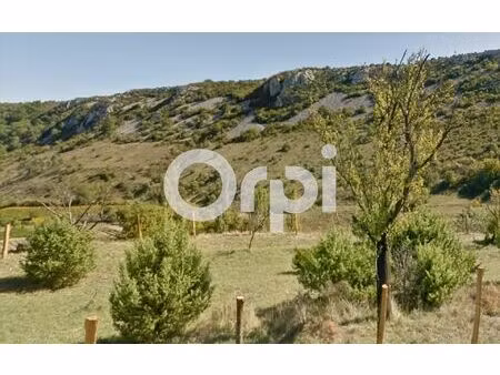 terrain gras m² t- à vendre  14 000 €