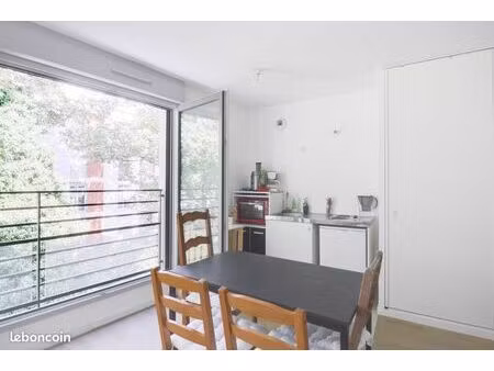 studio 1 pièce 26 m²