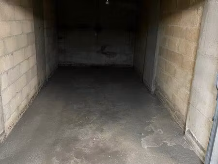 box à louer sous sol résidence sécurisée