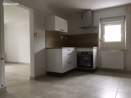 maison mitoyenne / 130 m²