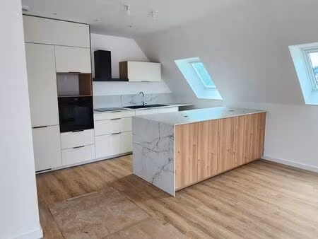 rare appartement neuf de 115 m2  terrasse de 65 m2 cave plus parking