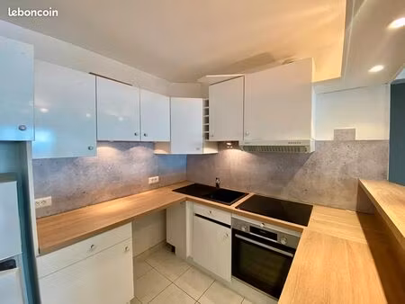 appartement 3 pièces 64 m²