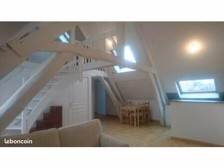 bel appartement meublé 43m2 avec grande terrasse