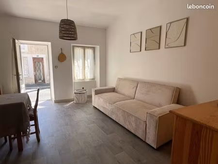studio meublé 25 m² – hyper centre luçon – disponible dès le 5 mars