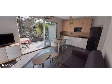 2 pièces meublé - 36m2 - grande terrasse - parking - très lumineux - location longue durée