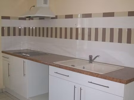 loue maison de ville eymet