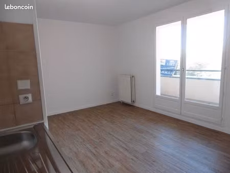 studio 1 pièce 24 m²