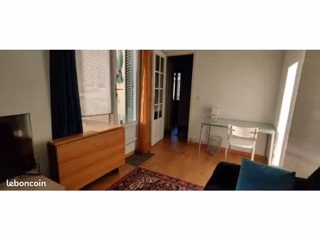 sous-location f2 pantin