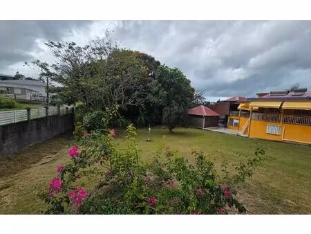 maison petit-canal m² t-6 à vendre  379 000 €