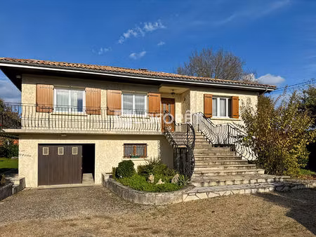 maison 5 pièce(s) 132 m2