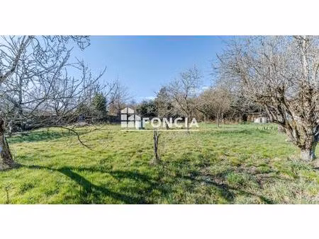 superbe terrain de 870 m² plein sud