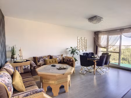 appartement avec balcon