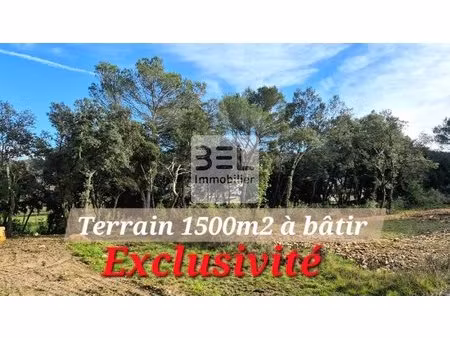 beau terrain 1500m2  libre constructeur