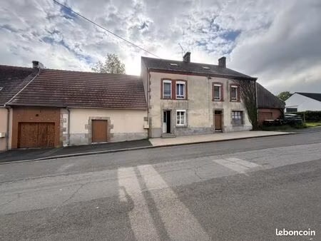 maison de ville 7 pièces 160 m²