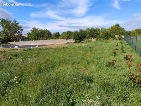 terrain 464 m² lagord