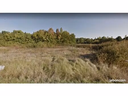 terrain 1 103 m² sainte severe