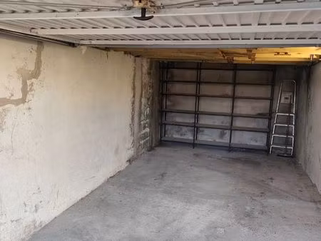 loue garage individuel