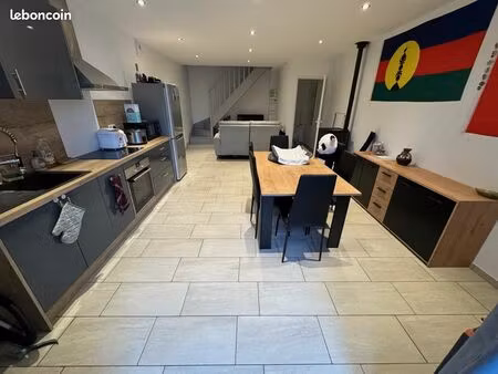 maison t3 triplex de 82m²