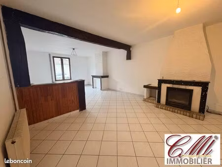maison 4 pièces 150 m²