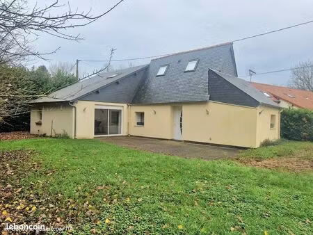 pavillon 103 m² fontaine-la-louvet