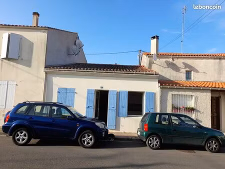 maison 3 pièces à louer à rochefort