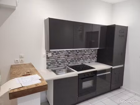 loue t2 sur la bassée